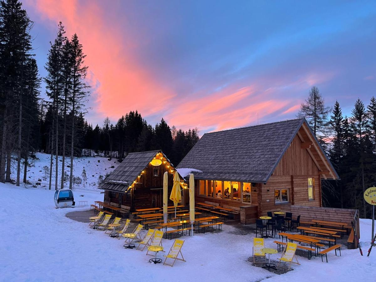 Alpenferienhaus Sophia Санкт-Лоренцен-об-Мурау Экстерьер фото